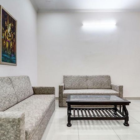 Oyo 38208 Hotel Prakash Kunj ラクナウ エクステリア 写真
