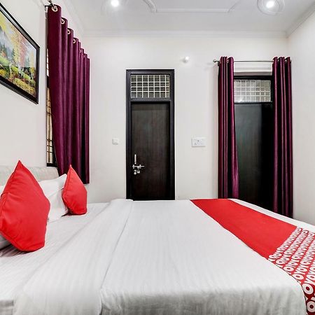 Oyo 38208 Hotel Prakash Kunj ラクナウ エクステリア 写真