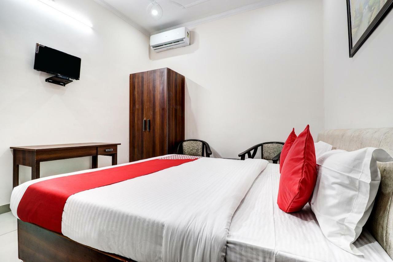 Oyo 38208 Hotel Prakash Kunj ラクナウ エクステリア 写真