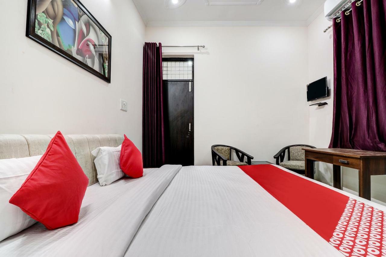 Oyo 38208 Hotel Prakash Kunj ラクナウ エクステリア 写真