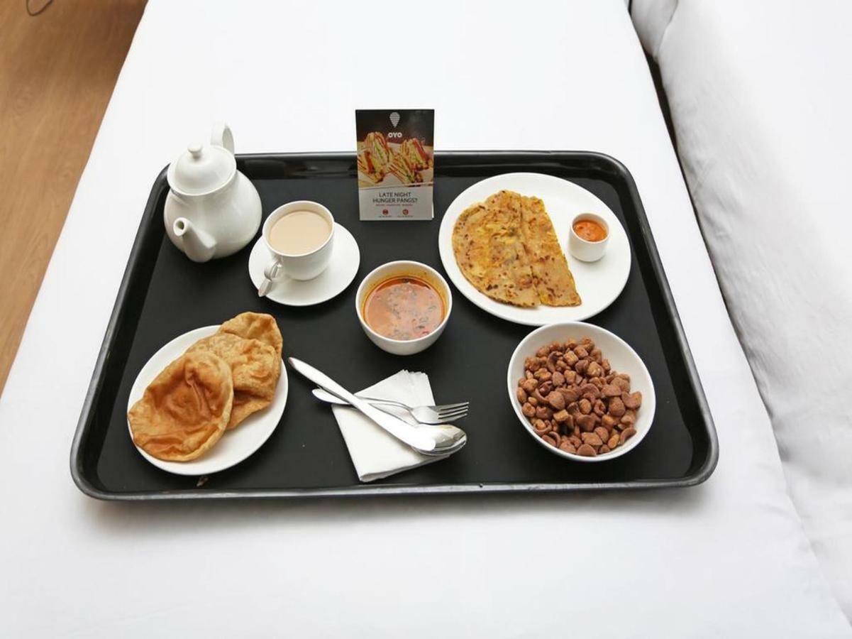 Oyo 38208 Hotel Prakash Kunj ラクナウ エクステリア 写真